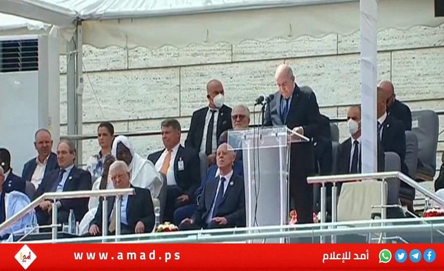 بمشاركة الرئيس عباس: عرض عسكري في الذكرى الستين لاستقلال الجزائر..فيديو