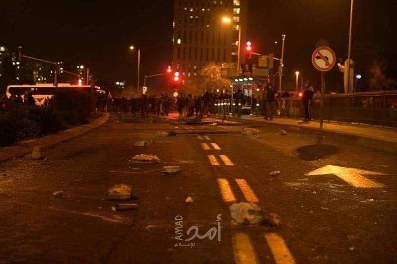 اعتقالات ومداهمات في الضفة وإصابة عدد من جنود الاحتلال في مواجهات مع مستوطنين- صور