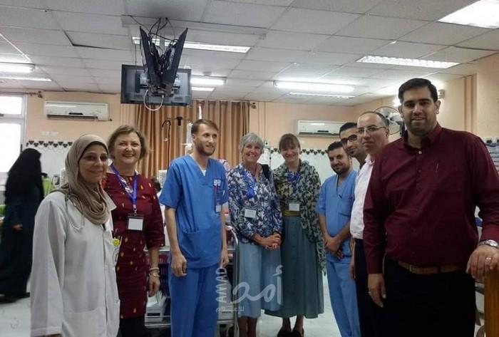وفد اسكتلندي يزور مستشفى الرنتيسي بغزة