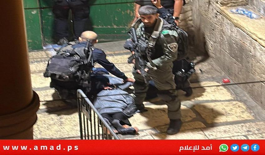القدس: قوات الاحتلال تعتقل فلسطينية بتهمة محاولة طعن - صورة وفيديو