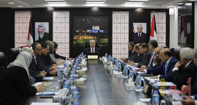حكومة رام الله تؤكد على بدء العمل بقانون الضمان الاجتماعي في موعده
