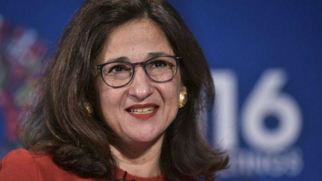 من هي المصرية مينوش شفيق التي تتولى إدارة كلية لندن للاقتصاد المرموقة