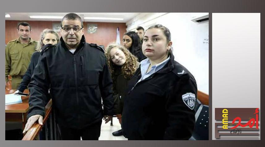 طلبة يونانيون يحتجون على استمرار اعتقال الاحتلال الإسرائيلي للطفلة عهد التميمي
