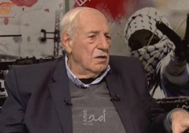 مشرف عام أمد للإعلام أ.حسن عصفور ينعي رحيل القائد "أحمد جبريل"