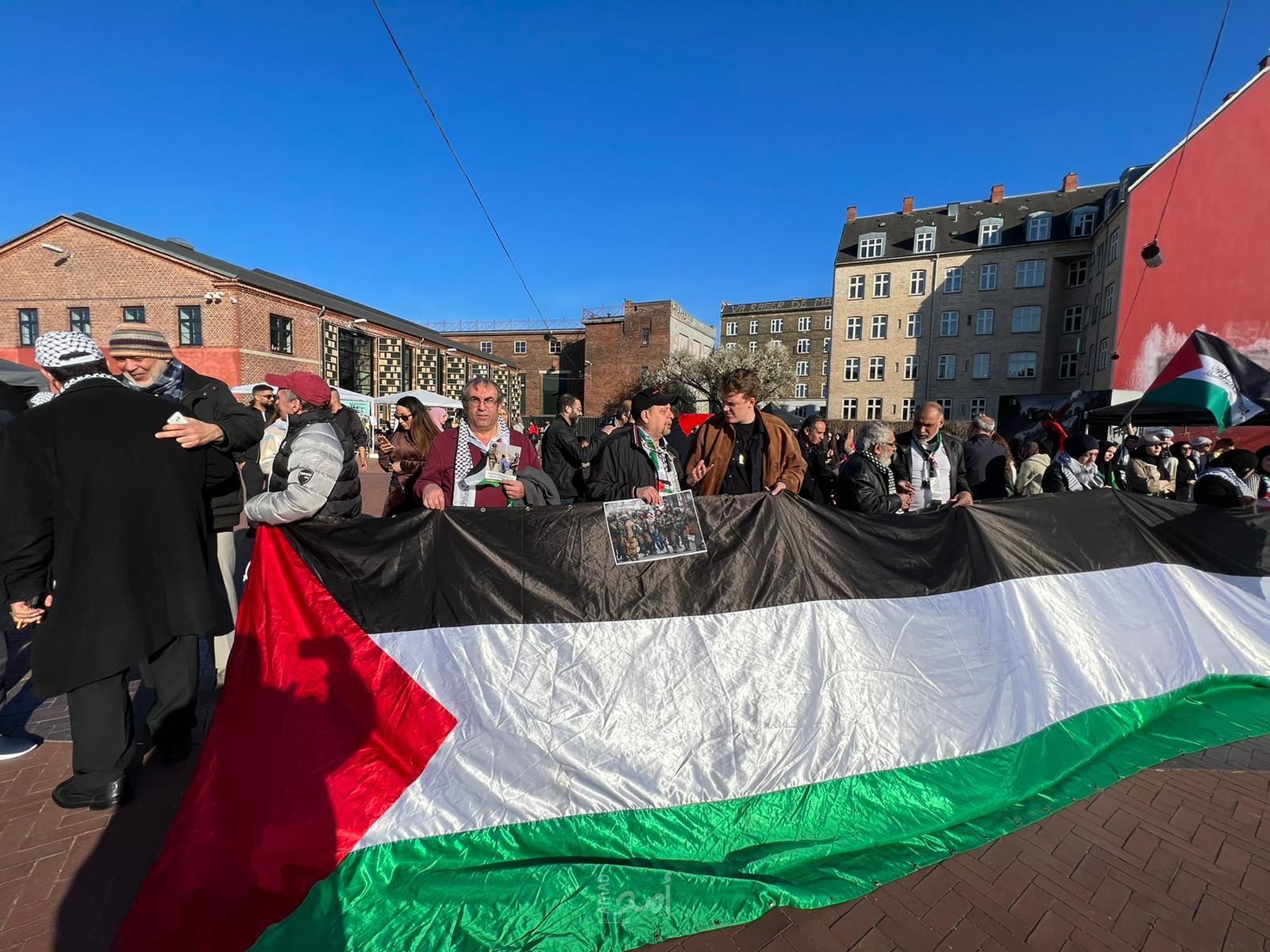 وقفة تضامنية في كوبنهاجن -الدنمارك بمناسبة يوم الأسير الفلسطيني