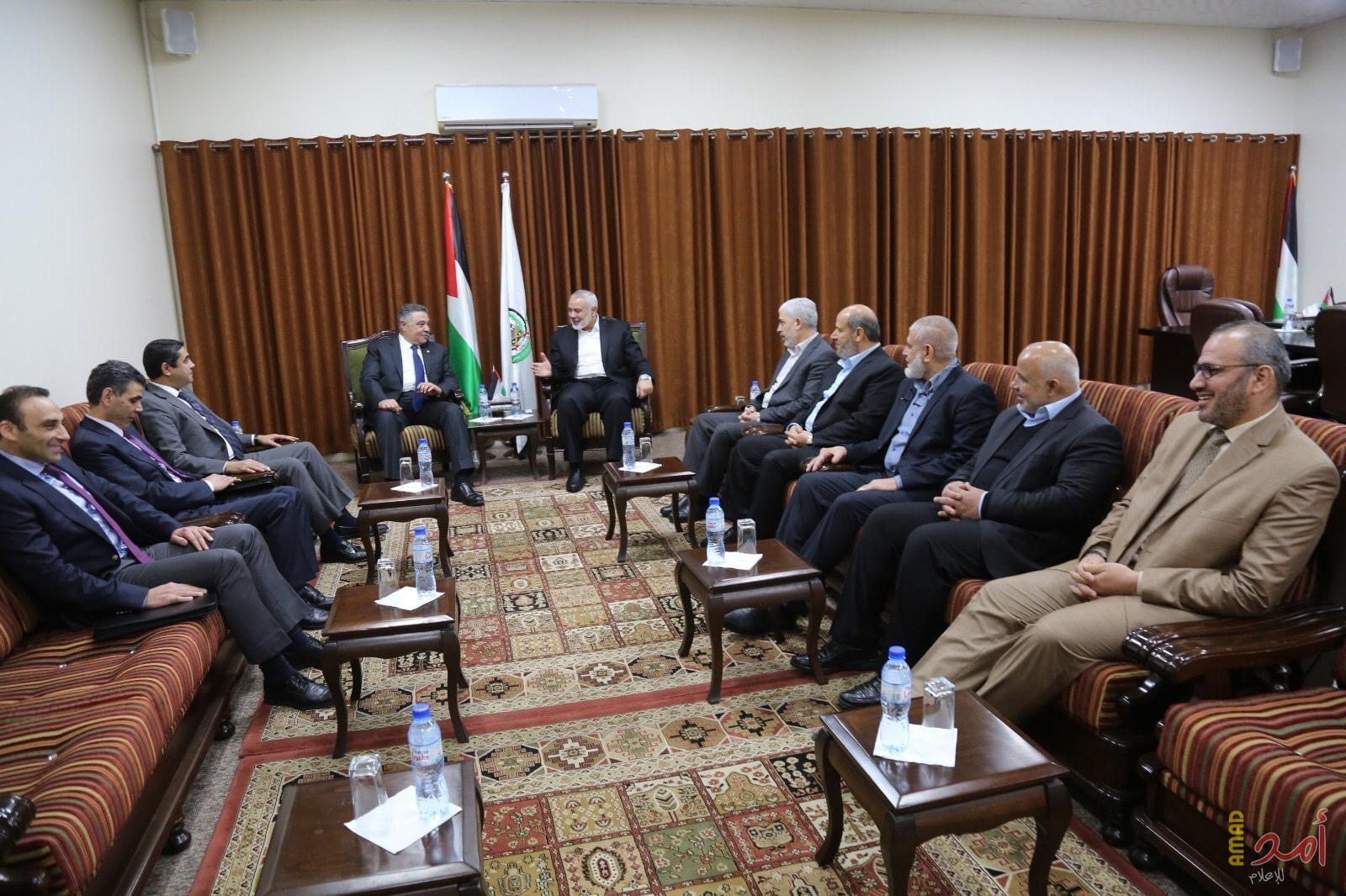 مصادر تكشف عناصر الاتفاق الجديد التي حملها الوفد الأمني المصري إلى قيادة حماس