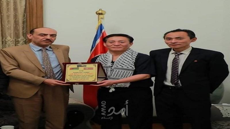 سفير كوريا الشمالية يستقبل المفوض العام للعشائر الفلسطينية