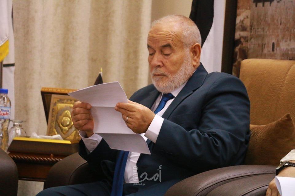د. بحر يستقبل ممثلي عائلات المعتقلين بالسعودية