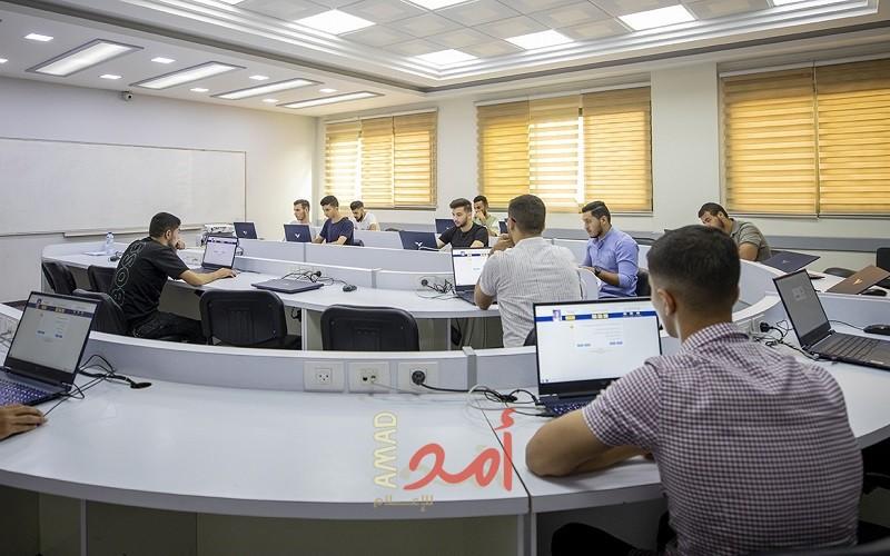 انطلاق الجولة الصيفية للامتحان التطبيقي الشامل في الكلية الجامعية للعلوم التطبيقية
