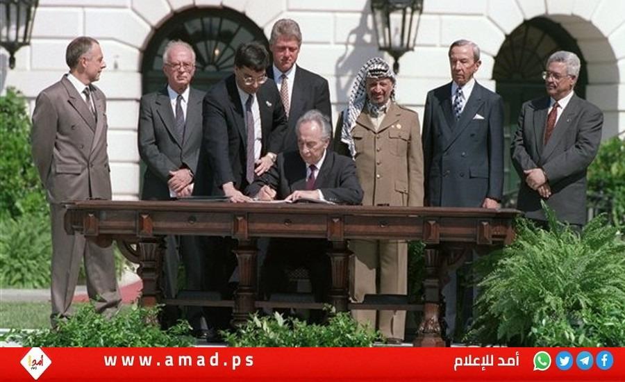 صحيفة عبرية: بيريز وصف عرفات بـ "ثعلب" و "كان يخشي أن يكون ضحيته"