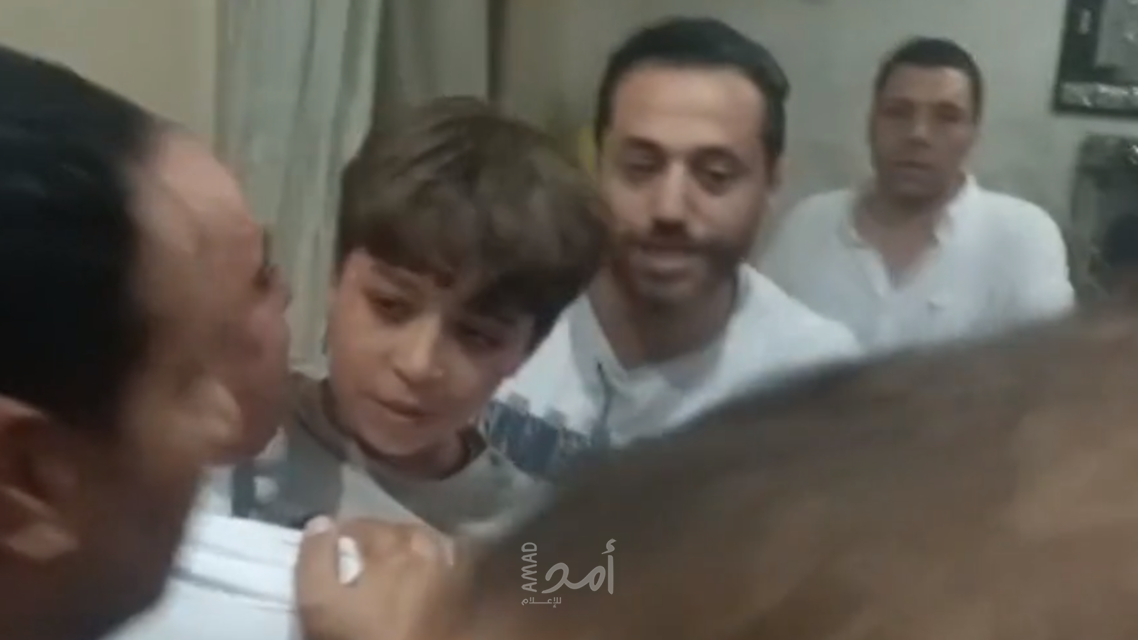 والد "طفل المحلة": الجناة هددوني إنهم يبيعوا ابني.. والشرطة المصرية قوية للغاية - فيديو