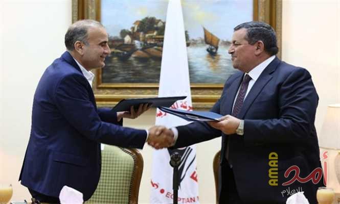 بالصور.. "حزوري" و"هيكل" يوقعان عقد توسعات جديدة لاستديوهات قناة الغد بالقاهرة