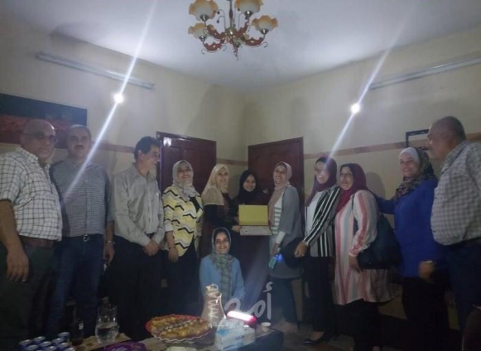 مكتب مهن فتح الطبية غرب غزة ينظم سلسلة زيارات لتهنئة الناجحين بالثانوية العامة
