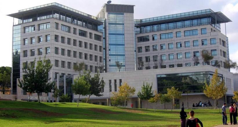 "الثقافة" تثمن قرار ألف عالم مقاطعة جامعة مستوطنة "أرئيل"