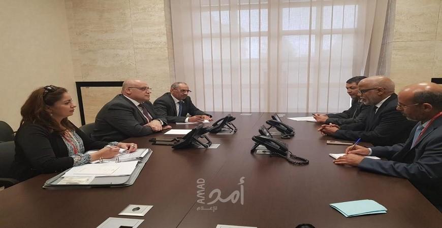 وزير العمل أبو جيش يبحث مع نظيره المغربي أوجه التعاون المشترك