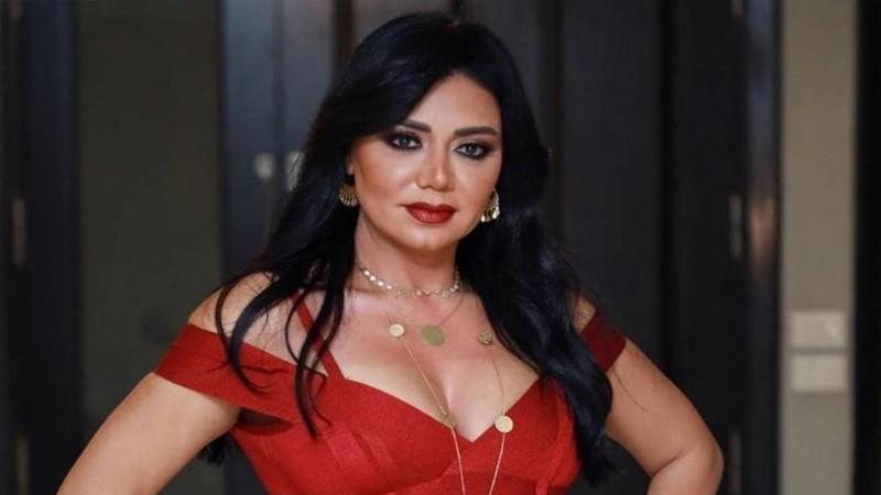 رانيا يوسف تشعل تويتر بجلسة تصوير جديدة .. شاهد