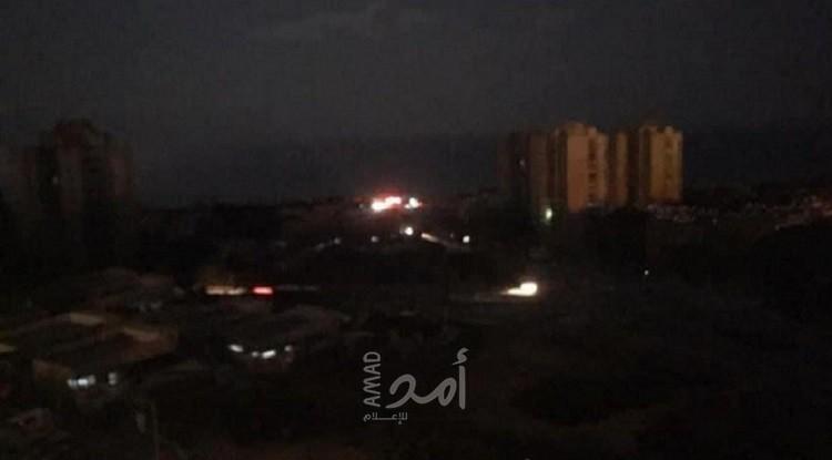 انقطاع التيار الكهربائي عن العديد من مدن إسرائيلية - صور