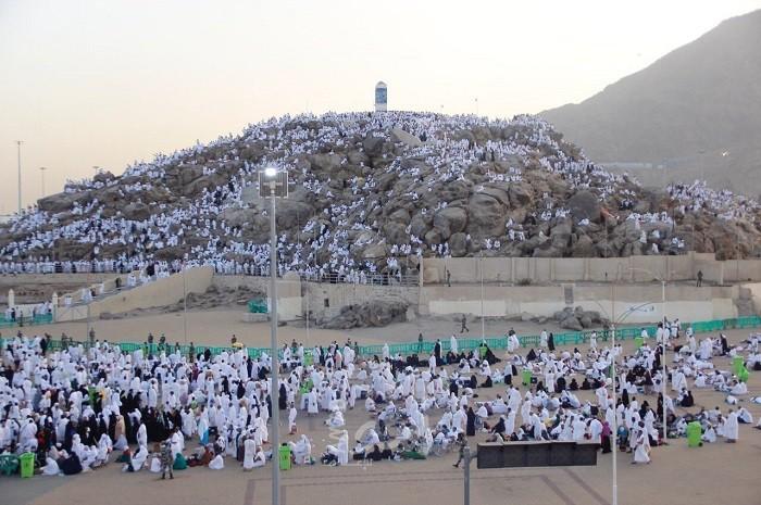 بالصور.. مليونا حاج سيتوافدون إلى جبل "عرفات" لقضاء ركن الحج الأعظم