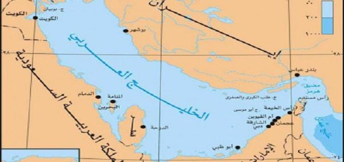 إيران تحتجز زورقين إماراتيين على متنهما 9 أشخاص