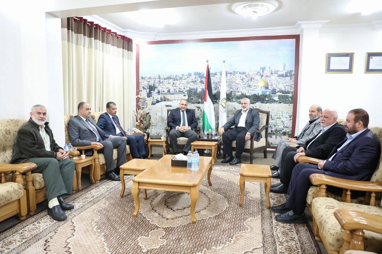 المحمود يرفض التعليق على خبر مغادرة الوفد الأمني المصري المفاجئة لقطاع غزة