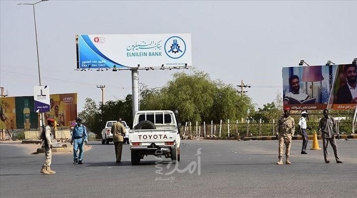الحكومة السودانية تغلق مركز المدينة وتنتشر بالقرب من القيادة والقصر الجمهوري- فيديو
