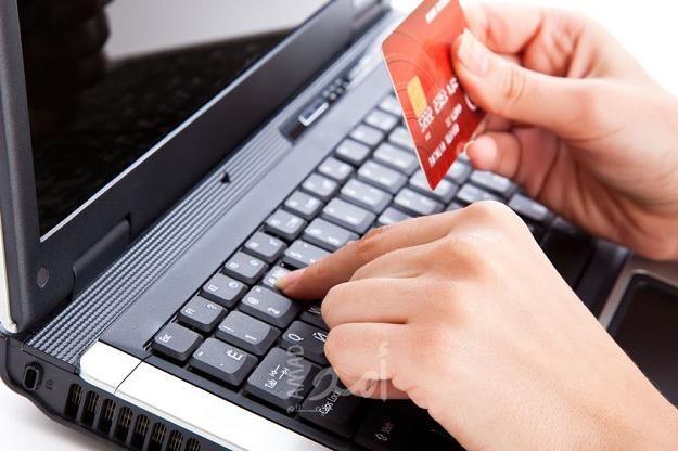 تقرير خاص -  تحذيرات من تداعيات الإجراءات على عمل المنظمات الأهلية في قطاع غزة