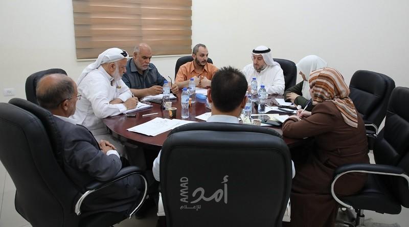 العمل بحكومة حماس: نحو (7000) تصريح عمل تم إصدارها من قبل الشؤون المدنية "دون الرجوع إلينا"