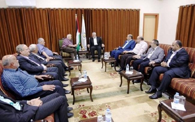 لجنة "الانتخابات" الفلسطينية تزور غزة لترتيب تنفيذ الانتخابات المحلية