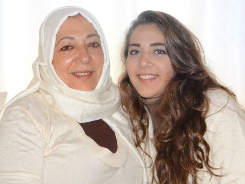 تركيا: الحكم بالسجن المؤبد على سوري قتل "ناشطة وابنتها"