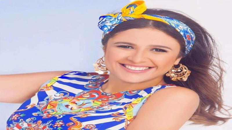 شقيق ياسمين عبد العزيز يعلن اكتمال شفائها - شاهد