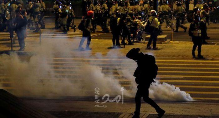 هونغ كونغ تودع 2019 باحتجاجات وتستقبل العام الجديد بمسيرة كبيرة