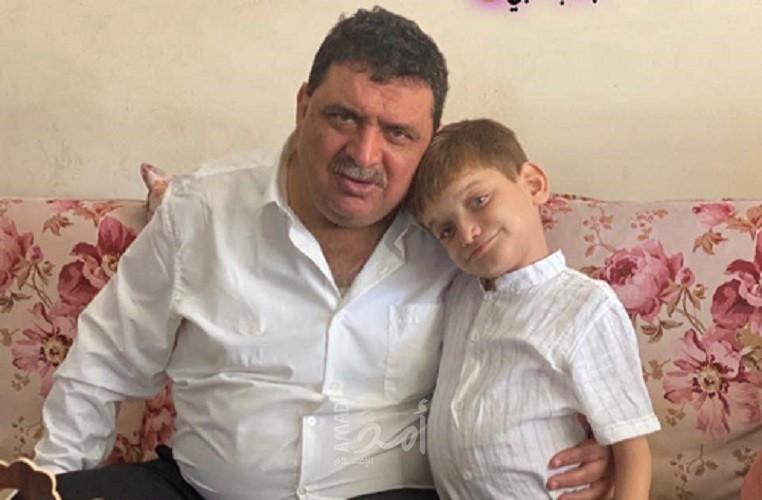 غزة: وفاة الصحفي "صخر أبو عون".. و"أمد للإعلام" ومشرفه العام ينعيان