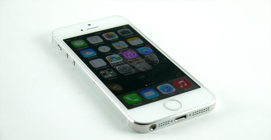 "آبل" تحذر مستخدمي iPhone 5 .. حدثوه فورًا قبل أن يغلق للأبد