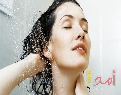غسل الشعر يومياً عادة مضرة أم مفيدة؟