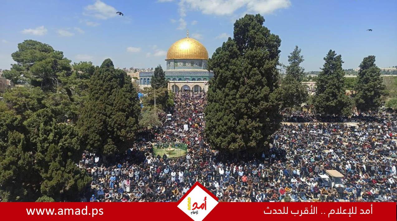 (100) ألف مصلٍ يؤدون صلاة "عيد الأضحى" في المسجد الأقصى