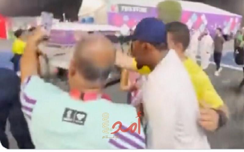 هل يعتقل صامويل إيتو في قطر بعد اعتدائه على مشجع جزائري؟ -فيديو 