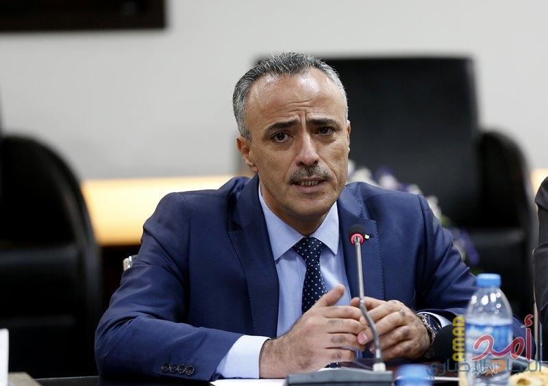 وزير عدل سلطة الحكم المحدود "أبو دياك"  يحمل حماس المسؤولية عن أحداث غزة!