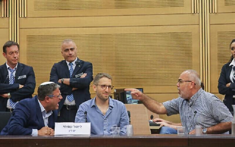 مشادة كلامية وإهانات بين أعضاء الكنيست الإسرائيلي في مؤتمر حول "الاحتلال والأبرتهايد"