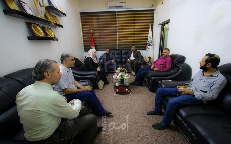 غزة: وفد من منتدى الإعلاميين يبحث آفاق التعاون مع إذاعة نماء
