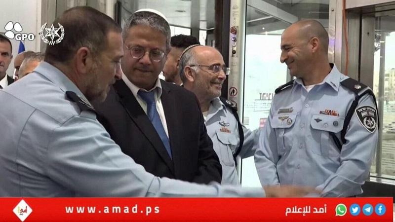 صحيفة عبرية: بن غفير يرفض اعتقال زعماء المعارضة الإسرائيلية "لابيد وغانتس"