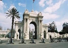 محدث - انفجار ثالث واصابات جديدة بعد استشهاد ضابط مفرقعات مصري بمحيط قصر الاتحادية