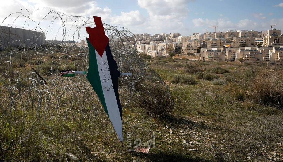 "أكسيوس": صندوق يهودي بصدد الموافقة على شراء أراض فلسطينية لصالح المستوطنات
