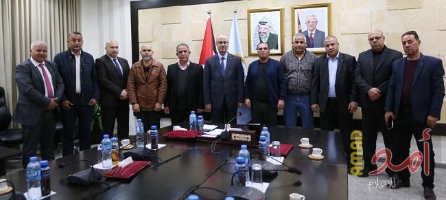الحمد الله يستقبل أعضاء المكتب التنفيذي للجان الشعبية للمخيمات