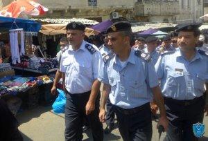 الشرطة الفلسطينية تمنع قوة عسكرية اسرئيلية من اقتحام مقرها ( فيديو)