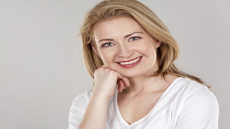 10 نصائح للنساء بعد الأربعين