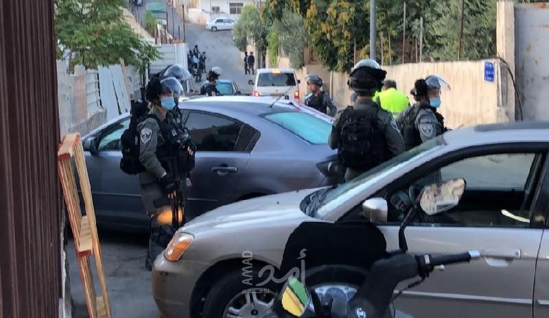 سلطات الاحتلال تمدد اعتقال شبان من القدس