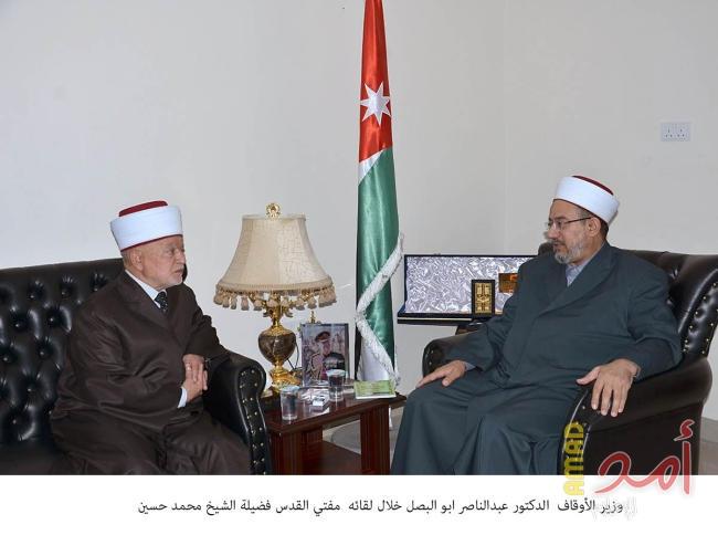 وزير الأوقاف الأردني: لا نسمح لإسرائيل بإحداث تغيير بالمقدسات الإسلامية والمسيحية