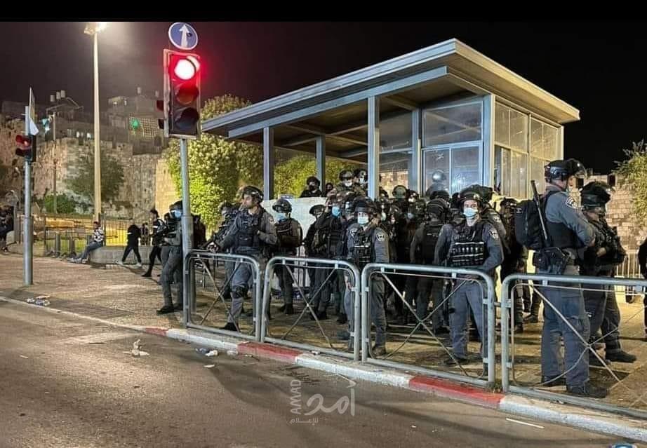 "محدث"- القدس: اعتقال شاب وتجدد الاشتباكات مع قوات الاحتلال في باب العامود