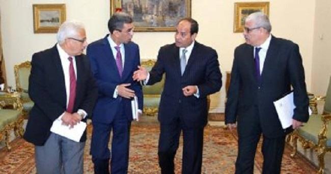 السيسي: القضية الفلسطينية تحتاج إلى المزيد من التعاون والتفاهم من الإدارة الأمريكية الجديدة..وتعديل وزاري قريب