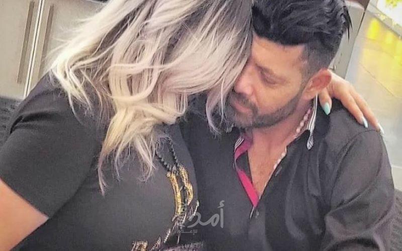 جوليان فرحات يدخل القفص الذهبي وقبلة رومانسية تجمعه بزوجته